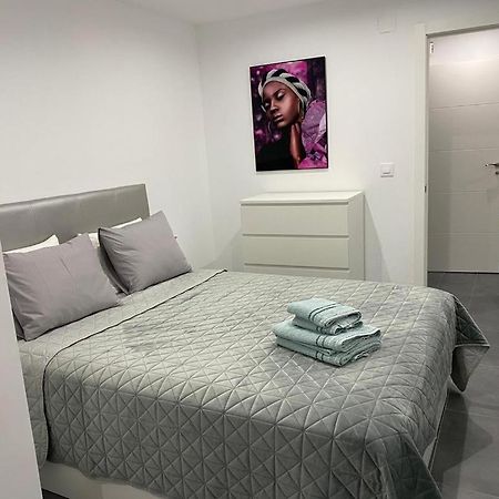 Cozy Apartment, Very Fresh At Playa De Gandia Playa de Gandia Exterior foto