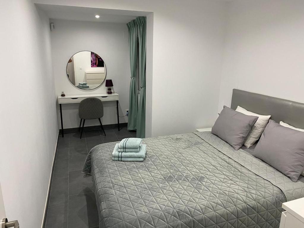 Cozy Apartment, Very Fresh At Playa De Gandia Playa de Gandia Exterior foto